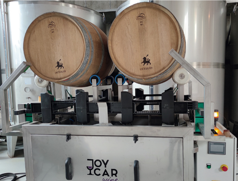 Lavabarricas doble para barricas de vino